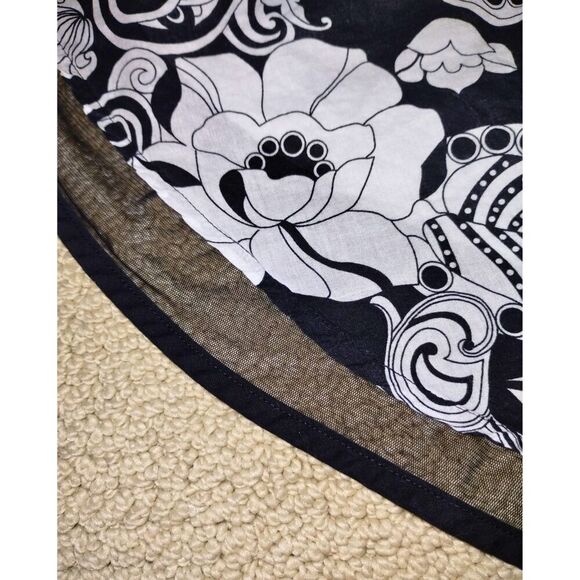 Women's Studio 253 Black and White Floral Knee-Length Layered Lined Skirt (Lg) - Picture 3 of 5